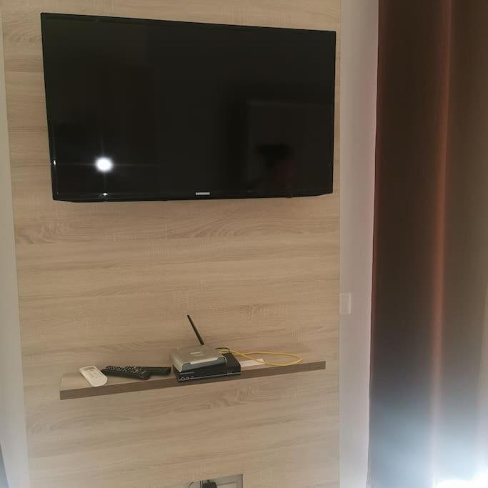 Ellen Apartamento T0 - Inforsal เอสปาร์โกส ภายนอก รูปภาพ